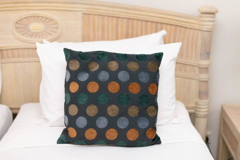 Alassio Poolside Resort - Palm Cove Beachfront Oasis - Accommodation Cooktown 3