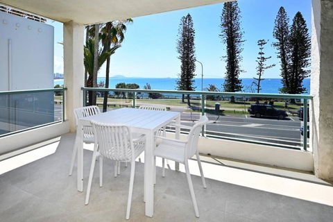 Alex Heads, Prime Location, Stunning Views - Accommodation Cooktown 4