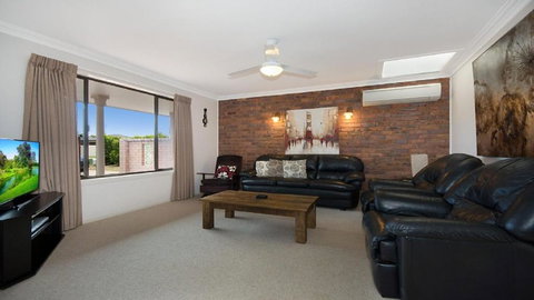 Alexander Palms - Accommodation Cooktown 2