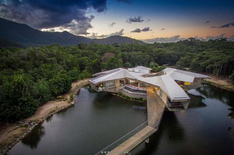 Alkira Daintree Rainforest Luxury Holiday Home With Private Beach - Accommodation Cooktown 4