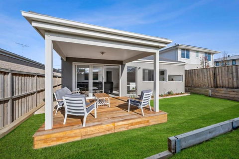 All Day Sunshine And Relaxation -Pet Friendly - Accommodation Cooktown 3