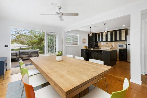 All Decked Out - Beach Retreat In Central Blairgowrie - Accommodation Cooktown 3