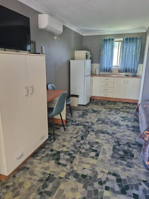 All Seasons Country Lodge - Accommodation Cooktown 1