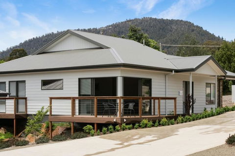 All Seasons Marysville - Accommodation Cooktown 2