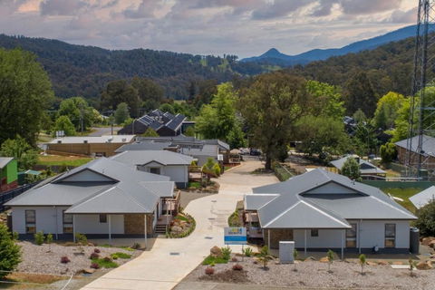 All Seasons Marysville - Accommodation Cooktown 1
