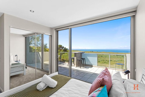 All The Views 2 Bedroom App San Remo - Accommodation Cooktown 0