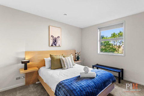 All The Views 2 Bedroom App San Remo - Accommodation Cooktown 4