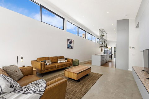 Allure - Accommodation Cooktown 4