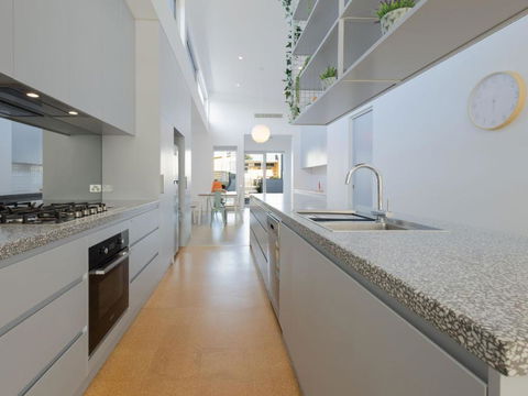 Alma On Barclay - Accommodation Cooktown 2