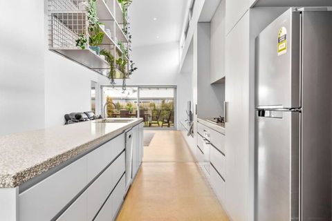 Alma On Barclay - Accommodation Cooktown 1