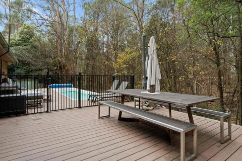 Alpine Creek House And Cabin - Accommodation Cooktown 2