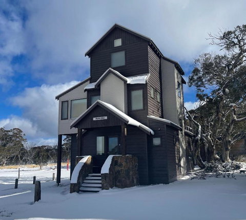 Alpine Edge - Accommodation Cooktown 0