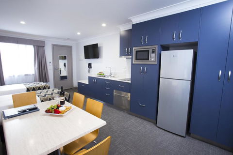 Altitude Motel Apartments - Accommodation Cooktown 4