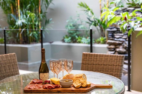 Amalfi - Port Douglas, Luxury In The Centre Of Town - Accommodation Cooktown 2