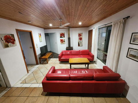 Amaroo Rainbow Shores - Accommodation Cooktown 1