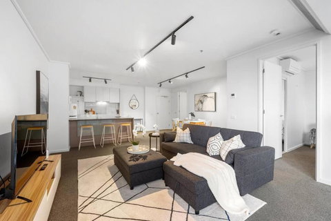 Amaya-Modern Southbank Living-Close To Crown & Yarra River - Accommodation Cooktown 2