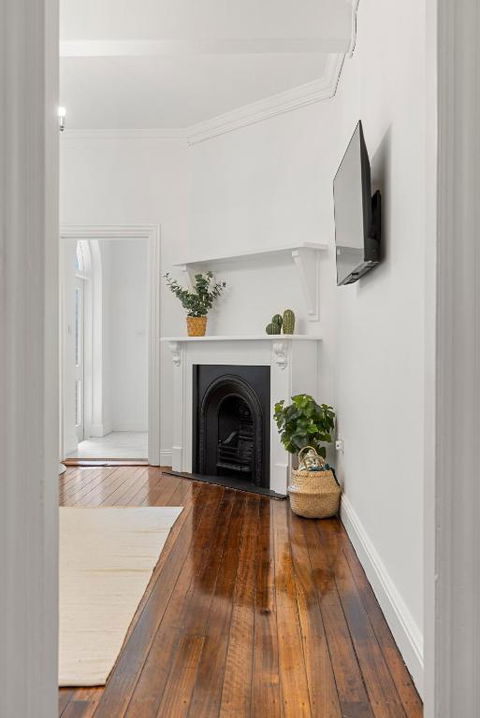 Amazing 2BR Apartment Near Barangaroo - Accommodation Cooktown 4