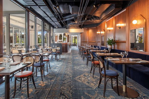 Amora Hotel Riverwalk Melbourne - Accommodation Cooktown 3