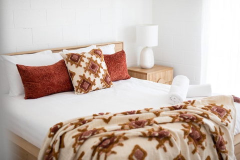 Anglesea Riverside Motel - Accommodation Cooktown 2