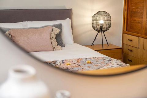 Ansett Cottage - Accommodation Cooktown 3