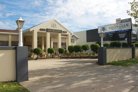 Albury Georgian Motel & Suites - Accommodation Cooktown 0