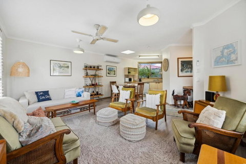 Apartment In Cowes Central On Chapel - Accommodation Cooktown 1