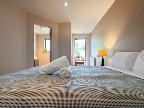 Apartment On Star Unit 1 - Accommodation Cooktown 3