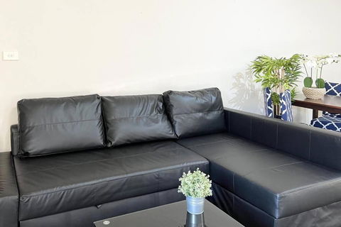 Apartment On The Hill - Accommodation Cooktown 4