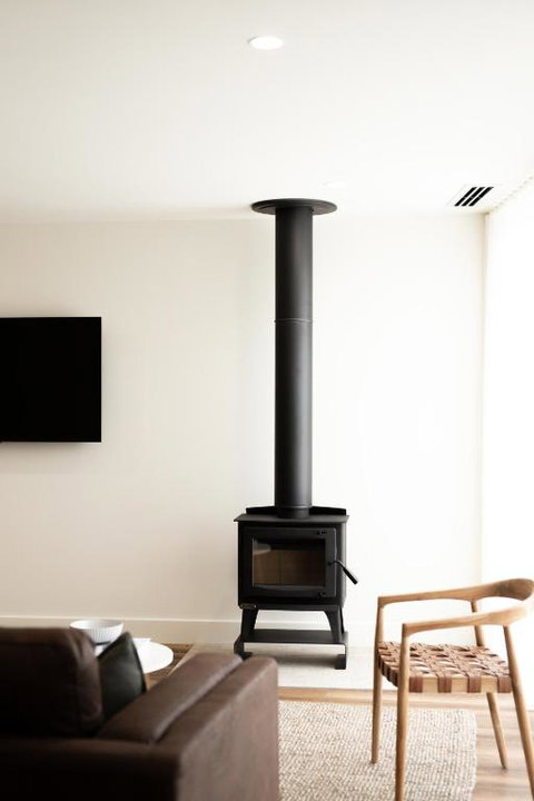 Apartment One - Apartments On Gavan - Accommodation Cooktown 4