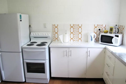 Apollo Jewel Beachfront Apartments - Accommodation Cooktown 4