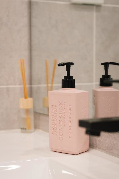 Apt Near Garden City&3km To QSAC - Accommodation Cooktown 1