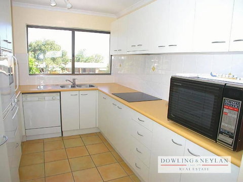 Aqua Linea 6 Noosa Parade 82 - Accommodation Cooktown 0