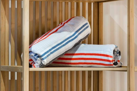 Aqua Shores - Gas Heated Pool - Accommodation Cooktown 3