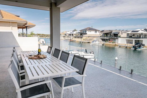 Aqua Vista - Accommodation Cooktown 0