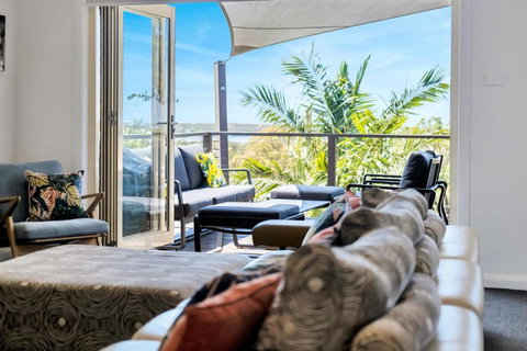 Aquavista Beach, Lake, Sun, And Sand - Accommodation Cooktown 3