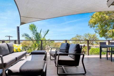 Aquavista Beach, Lake, Sun, And Sand - Accommodation Cooktown 4