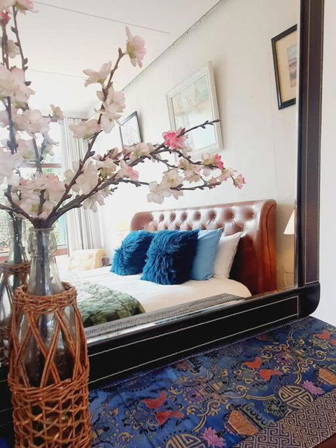 Architectural Bright Open 2B&1B Home With A Private Garden At Yarralumla - Accommodation Cooktown 1