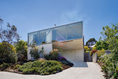 Architectural Glass House With Ocean Views - Accommodation Cooktown 0