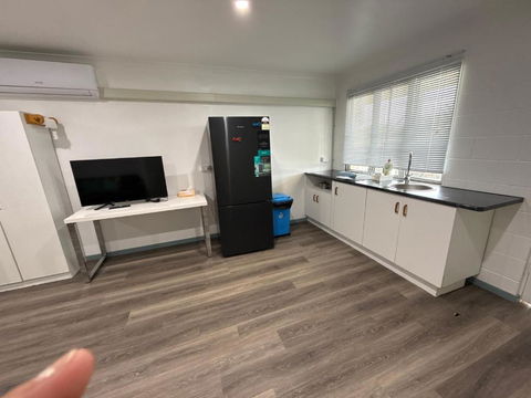 Ascot Studio Home Feel Place - Accommodation Cooktown 1