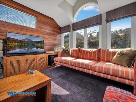Aspect 2A - Accommodation Cooktown 1