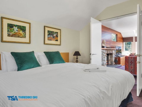 Aspect 2A - Accommodation Cooktown 4