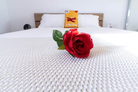 Asteroid B-612 Urban Bliss Retreat - Accommodation Cooktown 4