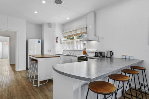 Aunty Wins - Accommodation Cooktown 3