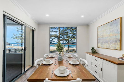 Austi Beach Escape - A Dreamy Oceanfront Haven - Accommodation Cooktown 3