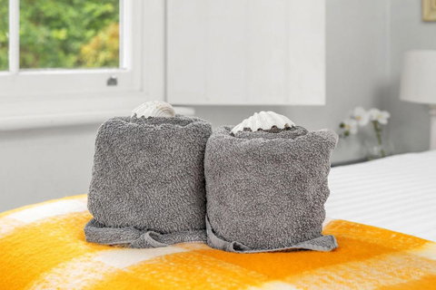 Aurora Quintessential Beachfront Couples Getaway - Accommodation Cooktown 4