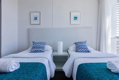Apartment With Ocean Views - Accommodation Cooktown 4