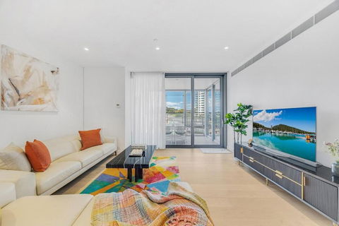 B1 Next To The Crown Hotel Door Step To Cafe CBD - Accommodation Cooktown 0