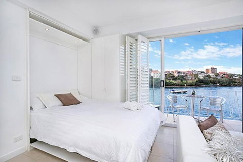 BADEN - Absolute Water Front Sydney Harbour Studio - Accommodation Cooktown 3