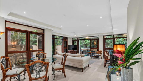 BAHAMA At Temple Tranquility - Accommodation Cooktown 4