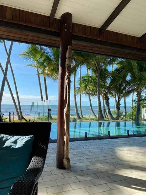 BALA Beach House On ABSOLUTE Beachfront - Accommodation Cooktown 0